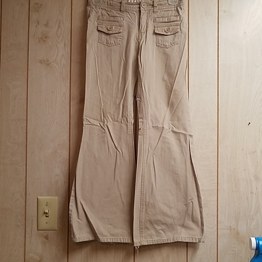 Girls Old Navy, flare, khakis